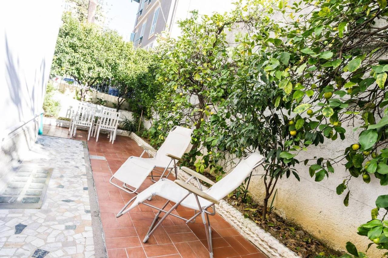 Grazioso Appartamentino A Due Passi Dalla Pista Ciclabile Con Giardino E Garage Sanremo Exteriör bild