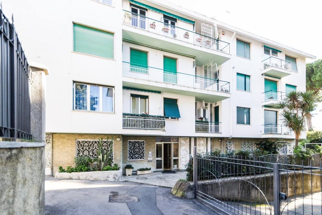 Grazioso Appartamentino A Due Passi Dalla Pista Ciclabile Con Giardino E Garage Sanremo Exteriör bild